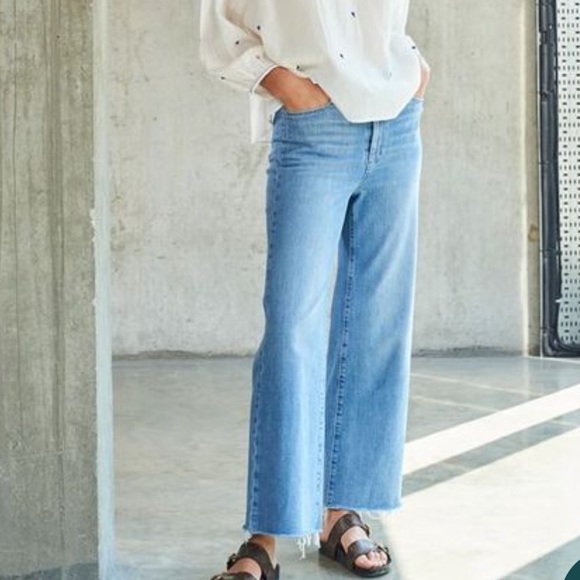 PAIGE Denim - PAIGE Anessa Raw Hem - Kara